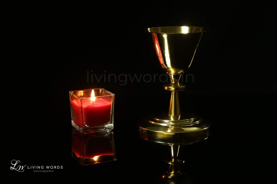 Church Articles Living Words | Chalice & Paten Set - Ch34 - Fg